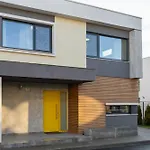 Mohost Nook - Exclusive 3-Bedroom Mountain Villa