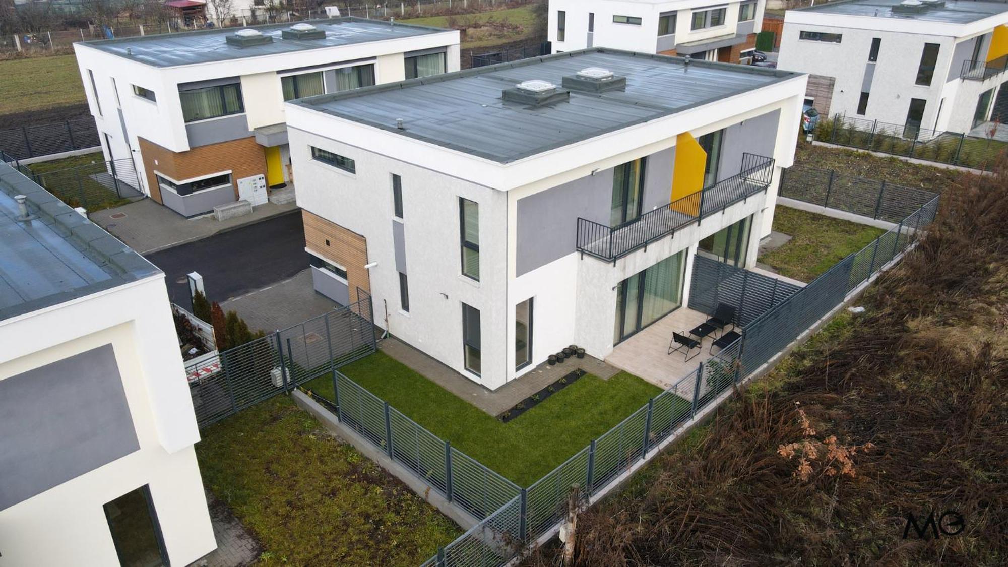 Villa Mohost Nook - Exclusive 3-bedroom Mountain Brasov